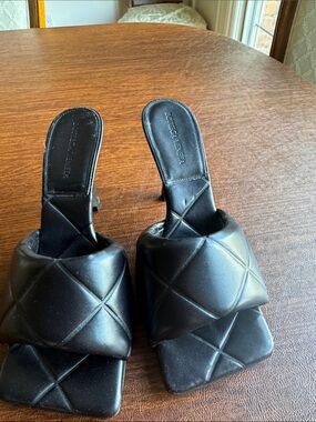 Bitters Venetia Black Quilted Square-Toe Slide Heels